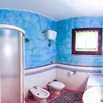 Casa Cannugia By La Via Del Mare Viaggi E Vacanze Holiday home *